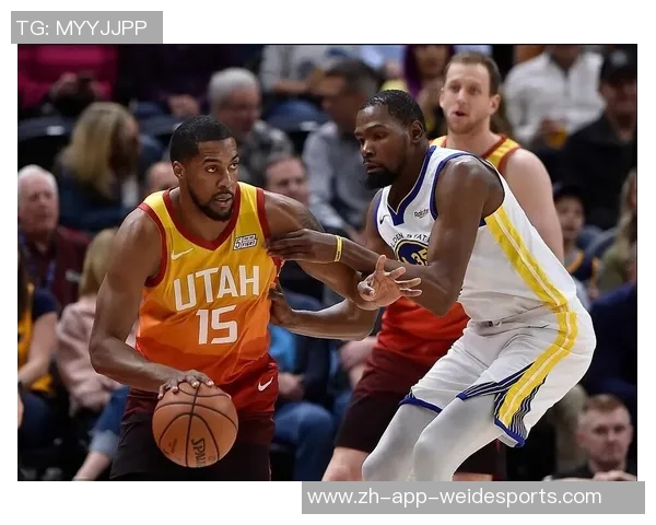 爵士队与雷霆队激战正酣谁能在这场对决中笑到最后